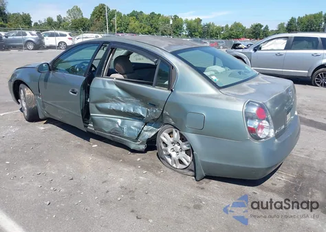 2005 Nissan Altima S/Sl from USA, damaged, VIN 1N4AL11D35C258351